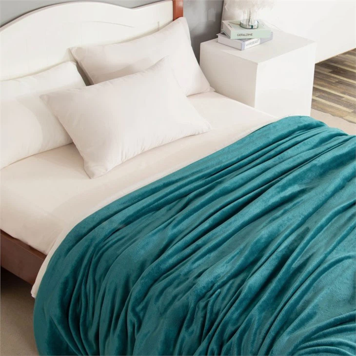 Customized Coral Fleece Blanket For Winter