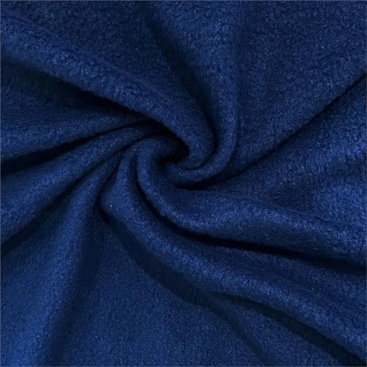 Manta Polar Blanket Free Sample