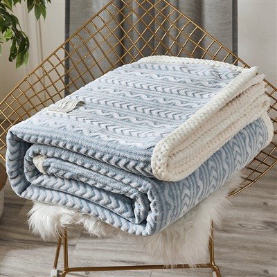 Korall U Blue Throw Blanket